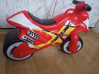 Odrážadlo Injusa motorka - 2