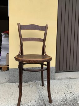 Predam stolicky Thonet - 2