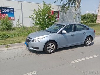 Predám Chevrolet Cruze 1.6 benzín 83kw - 2