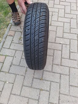 Predám zimné pneumatiky na elektrónoch 155/80 R13 - 2