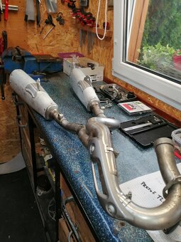 Výfuk - 2