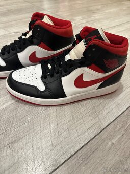 Air Jordan 1 Mid Gym Red Black White - 2