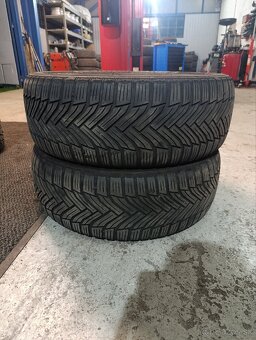 215/55 R17 ❄️❄️ - 2