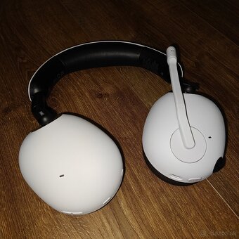 Sony Inzone H9 – herné slúchadlá, pekný stav
- 2