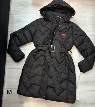 Cierna zimna bunda guess - 2