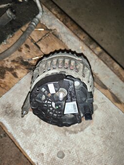 Alternátor 140A 03G903023F z Touran 1T1 1.9 TDI 66kW - 2