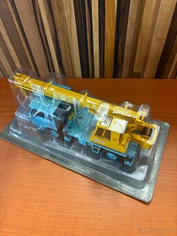 Tatra 813 4x4 AD 125 DeAgostini - 2