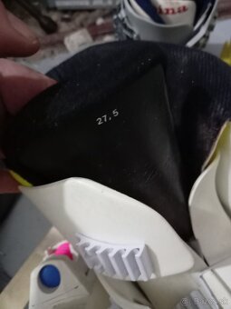 Lyžiarky za 5€. (chyba 1klip) - 2