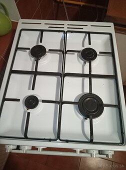 plynovy sporak Mora - 2