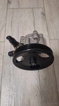 Servočerpadlo Mitsubishi l200 2.5TD - 2