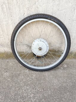 Koleso s motorom - 2