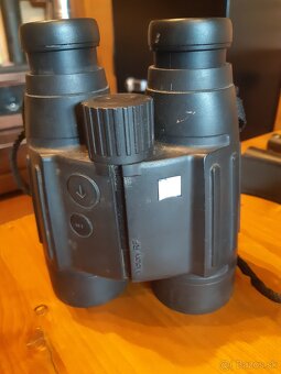 Hlaven r8 - 2