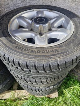 Opel Frontera r16 - 2