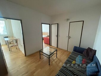 Prenájom 1 izbového bytu s balkónom na ulici Žitná , Bánovce - 2