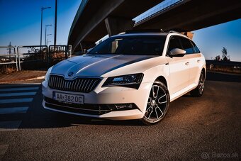 Škoda Superb combi 2.0tdi - 2