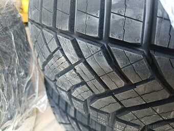 Predám nové pneu 4x 195/65 R16C 104/102T - 2