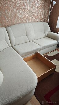Rozkladacia pohovka s úložným priestorom a taburetkami - 2