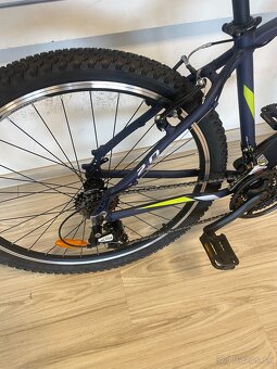 Kross Hexagon 2.0 kolesá 27,5 rám 17 palcov bicykel je nový - 2