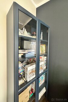 IKEA vitrína so sklenenými dverami 80 x 30 x 202 - 2