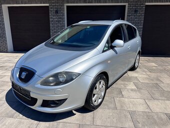Seat Altea XL 1.6 benzín - 2