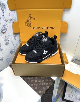 Louis Vuitton - 2