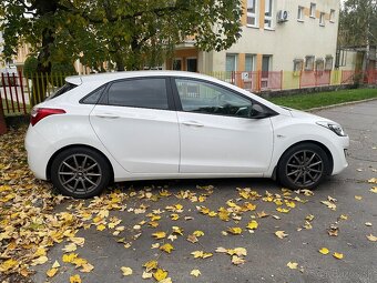 Hyundai I30 hatchback 1.6 88kw - 2