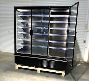 Prístenná vitrína IM 2m - 2