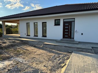 Velká (pravá,ľavá) 4izbová-bytová jednotka(súčast dvojdomu) - 2