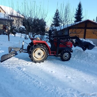 Traktor MT23 Mitchubisi - 2