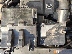 Sací filter Mazda 3 1,6 benzín - 2