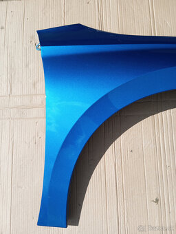 Predám blatník na skoda fabia 4 . - 2