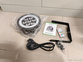 LED PAR Light 7x12W RGBW + Kruh - 2