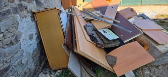 Drevený odpad,drevo - 2