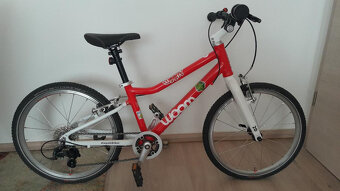 Woom 4 červený - 20 palc. - 2