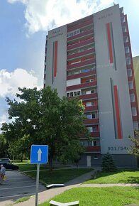 Ponúkame Vám na predaj 3 izbový byt v Partizánskom na ulici  - 2