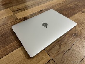 Apple Macbook Pro 13" 2017 (a1708) i5, 8gb, 256gb, 2xUSB-C - 2