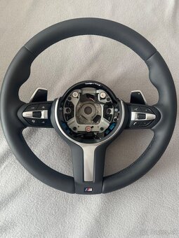 Predám F10/F01 volant Mpacket ACC+pádla - 2