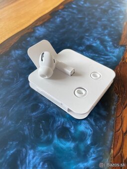Apple AirPods Pro 1 nahradne sluchadlo - 2