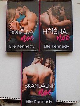 Romantika -Malpas,Moreland,Kennedy,Colgan,Reisz,Zamari a iný - 2