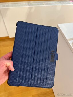 Predám Ipad 9 64GB Wifi + Cellular (SIM - 4 LTE) - 2