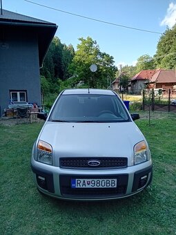 Ford Fusion 1.4 - 2