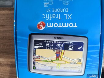 Predám TomTom XL traffic EU 31 - 2