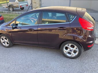 Ford Fiesta 1,4 benzín - 2