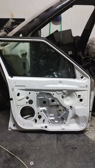 Lavé predné dvere škoda yeti - 2