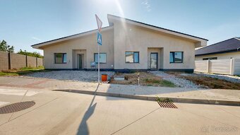 NA PREDAJ Krásna novostavba 4izb RD kúsok od Trnavy Zvončín - 2