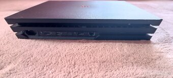 Ps4 pro na opravu - 2