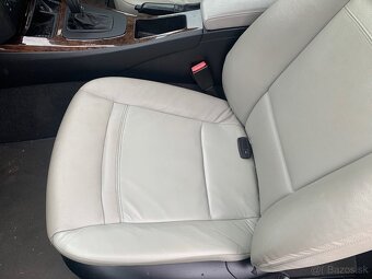 Biely interiér BMW e92 - 2