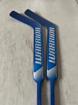 Predám brankárske hokejky Warrior RM2E - 2