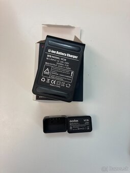 Nabíjačka Godox VC26 , VC18 - 2