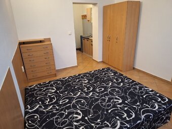 Garsónka pri Šamoríne - 2